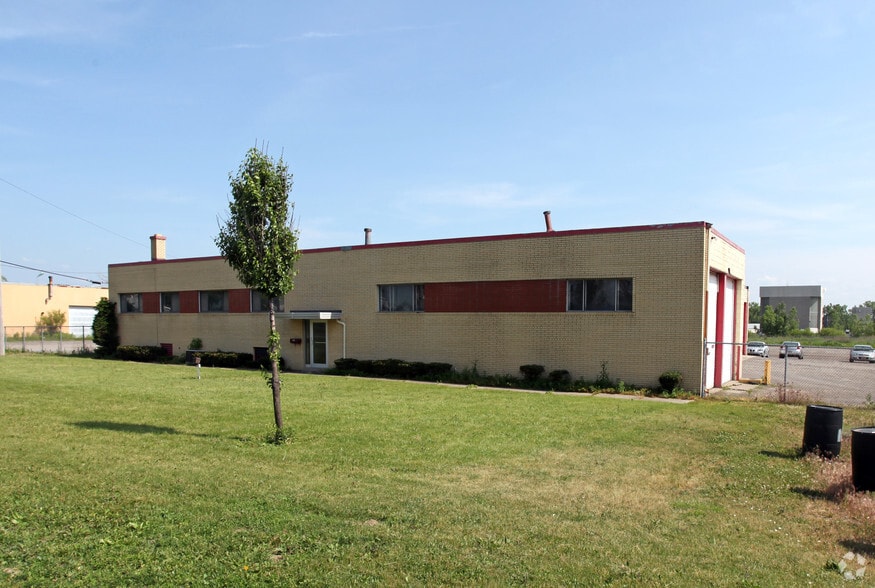 3365 Broadway St, Cheektowaga, NY for sale - Primary Photo - Image 2 of 7