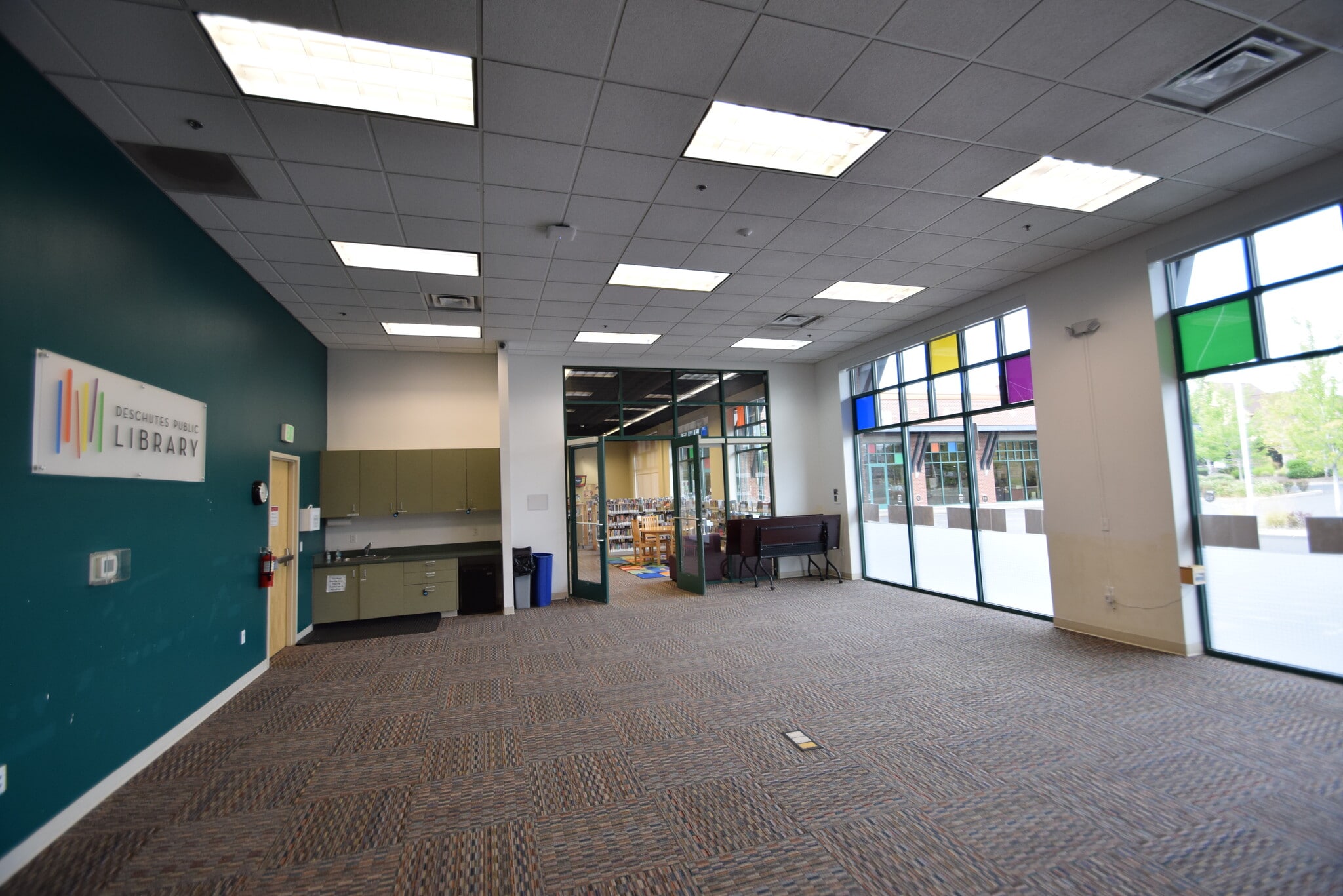 62080 Dean Swift Rd, Bend, OR for lease Interior Photo- Image 1 of 20