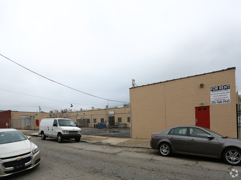 2001-2023 S 29th St, Philadelphia, PA for lease - Building Photo - Image 3 of 3