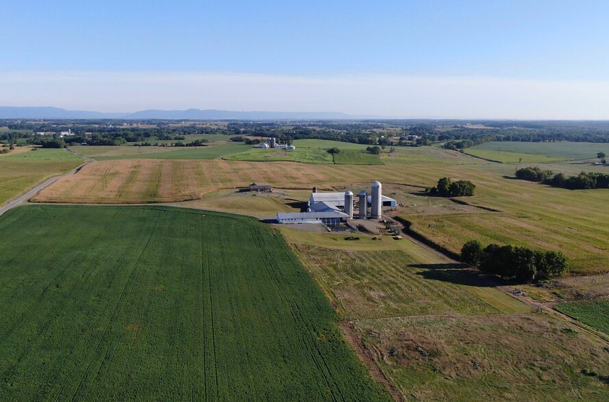 13529 Spickler Rd, Clear Spring, MD 21722