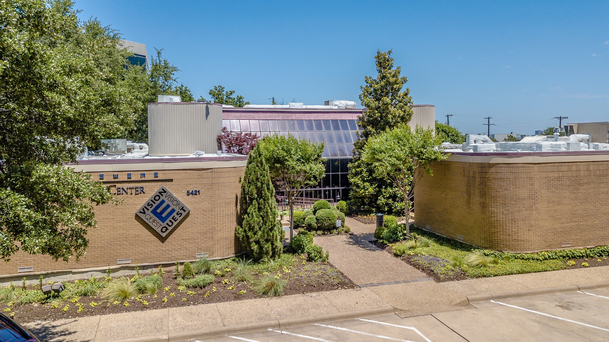 5421 La Sierra Dr, Dallas, TX for lease Building Photo- Image 1 of 4