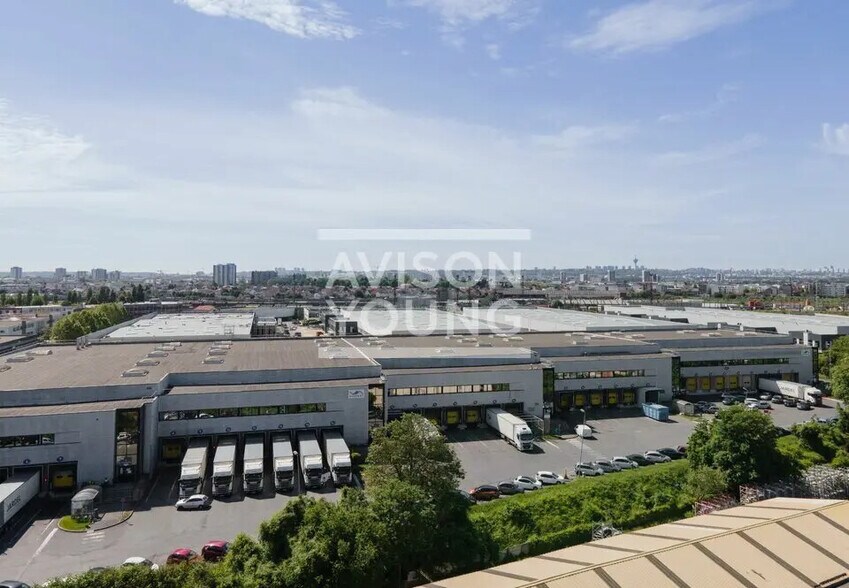 Flex in Le Bourget for lease - Building Photo - Image 1 of 2