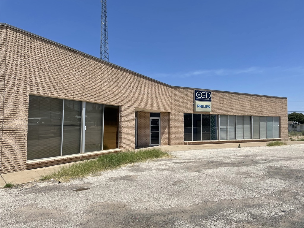 305 E University Blvd, Odessa, TX for lease Building Photo- Image 1 of 4