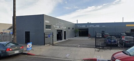 14855 Bessemer St, Van Nuys, CA for lease Building Photo- Image 1 of 1