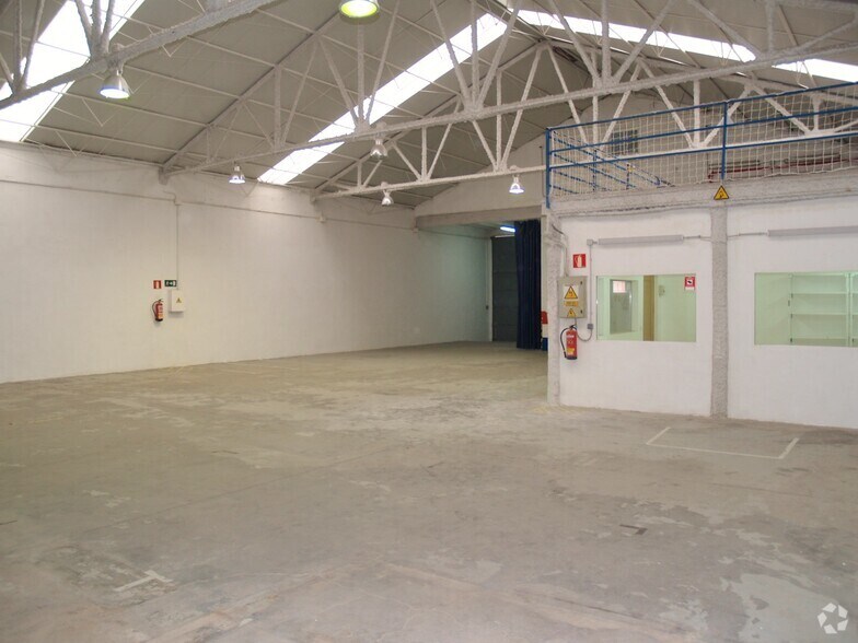 Industrial in Getafe, Madrid for sale - Building Photo - Image 3 of 24