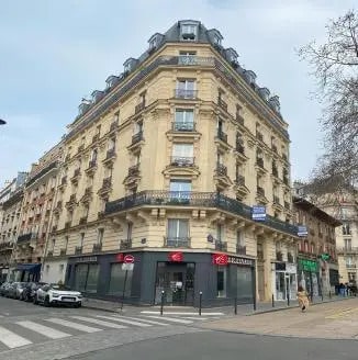 Location Commerce 124 m² - Photo 1