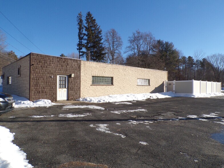 419 E Main St, Orange, MA for sale - Building Photo - Image 1 of 1