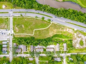 3000 E 49th St, Kansas City, MO - AERIAL map view - Image1