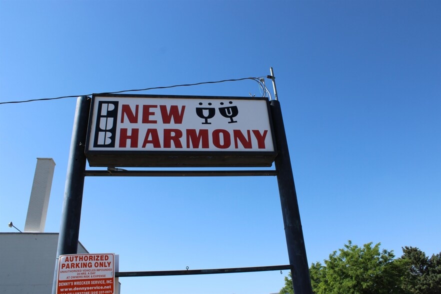 122-134 Warren Ave, Pocatello, ID for sale - Building Photo - Image 3 of 4