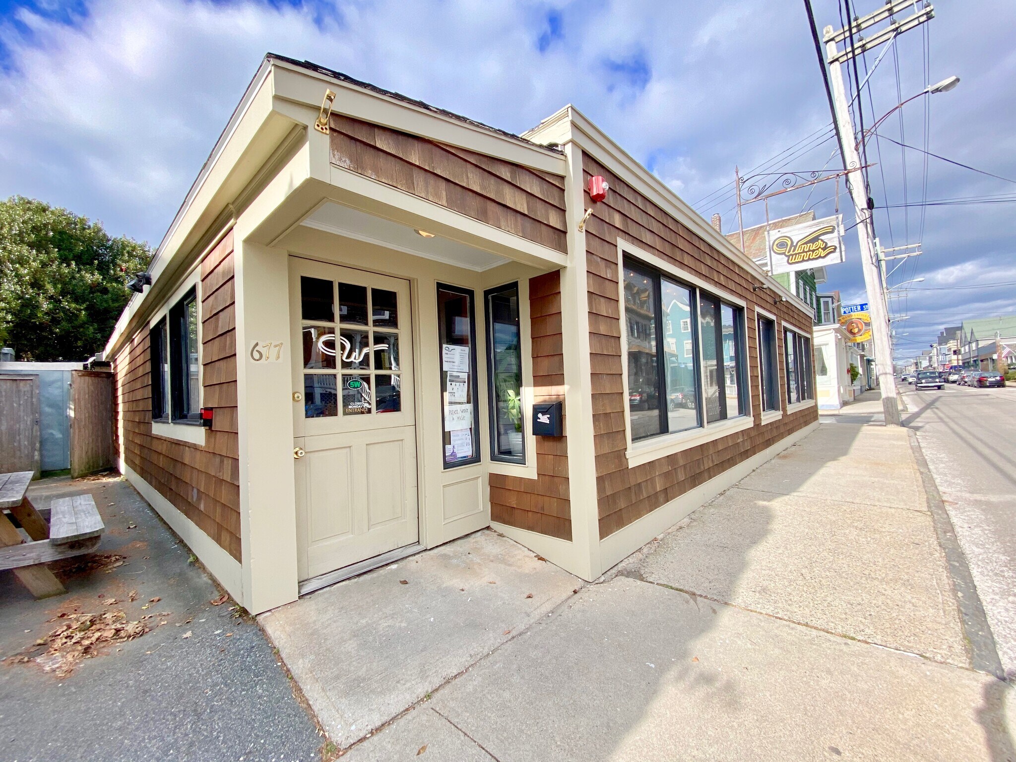 677 Thames St, Newport, RI for sale Building Photo- Image 1 of 1