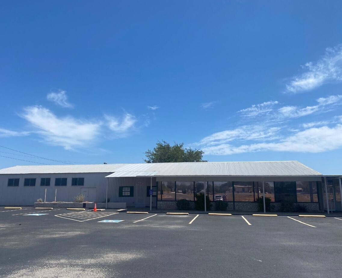 9685 W US Highway 90, Del Rio, TX for sale Primary Photo- Image 1 of 1