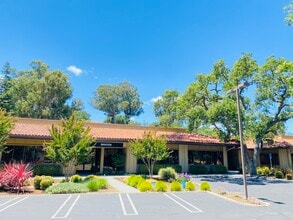 983 University Ave, Los Gatos, CA for lease Building Photo- Image 2 of 3