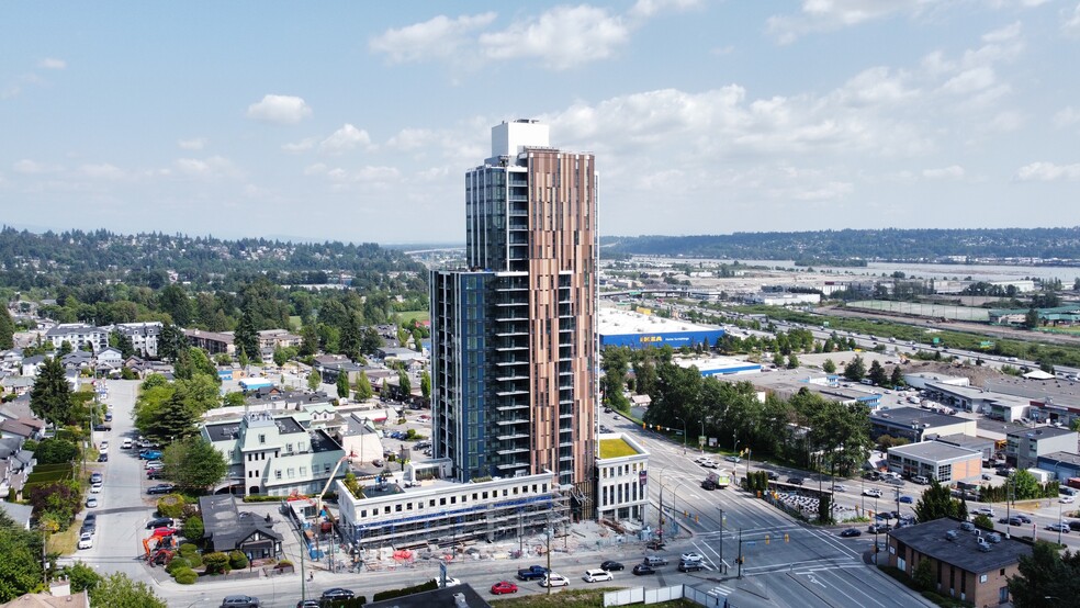 901 Lougheed Hwy, Coquitlam, BC for sale - Building Photo - Image 2 of 4