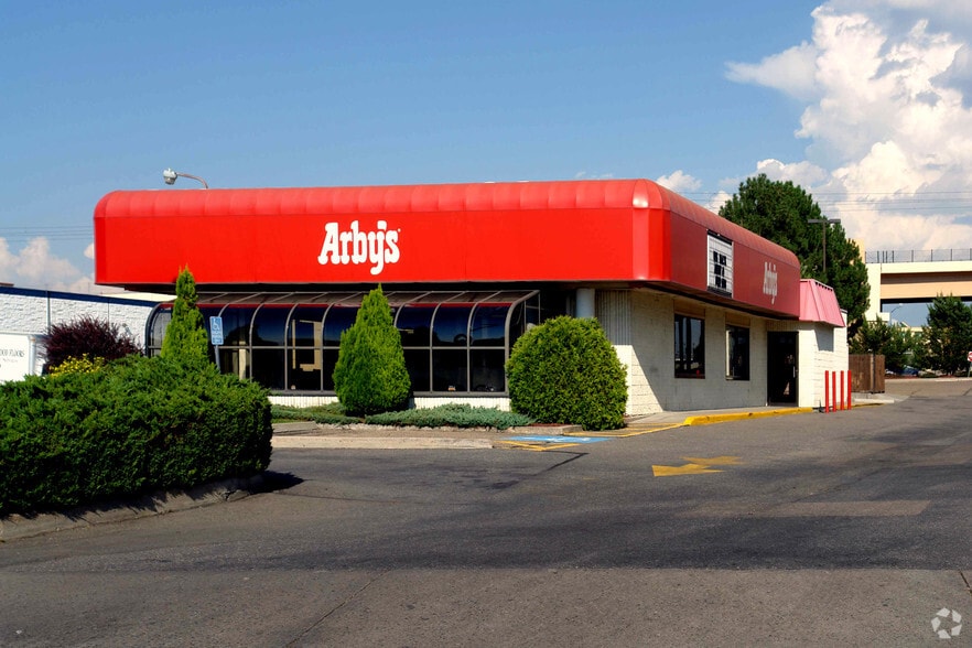 6626 S Yosemite Ct, Englewood, CO for lease - Primary Photo - Image 1 of 4