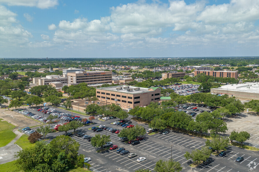 3333 Bayshore Blvd, Pasadena, TX for lease - Aerial - Image 3 of 6