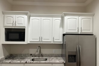 6713 Old Jacksonville Hwy, Tyler, TX for lease Interior Photo- Image 2 of 6