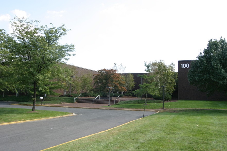100 Herrod Blvd, South Brunswick, NJ for lease - Other - Image 2 of 8