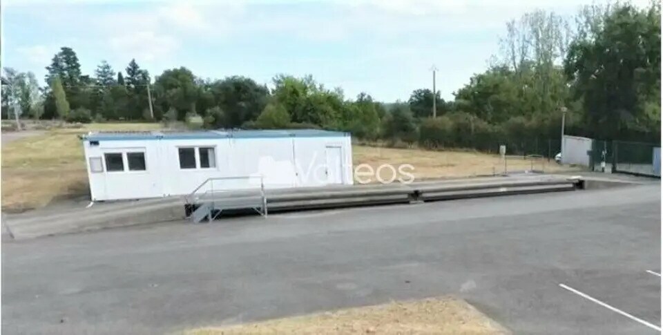 Chemin De Bellevue, Cazères for sale - Building Photo - Image 3 of 8