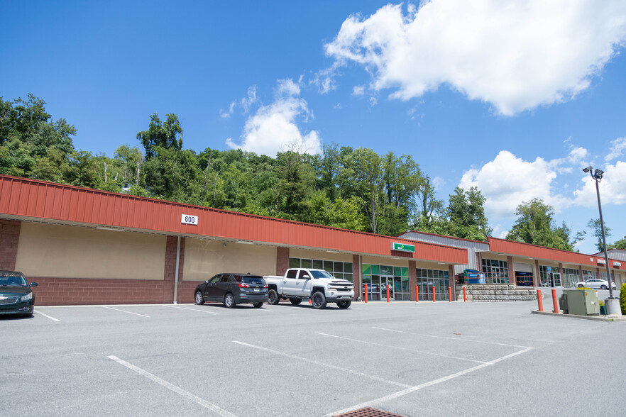 700 Business Park Dr, Morgantown, WV for lease - Building Photo - Image 3 of 45