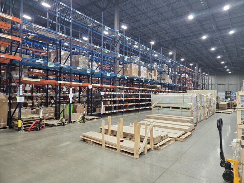 5855 Carbonmill Dr, South Bend, IN for lease - Interior Photo - Image 3 of 11