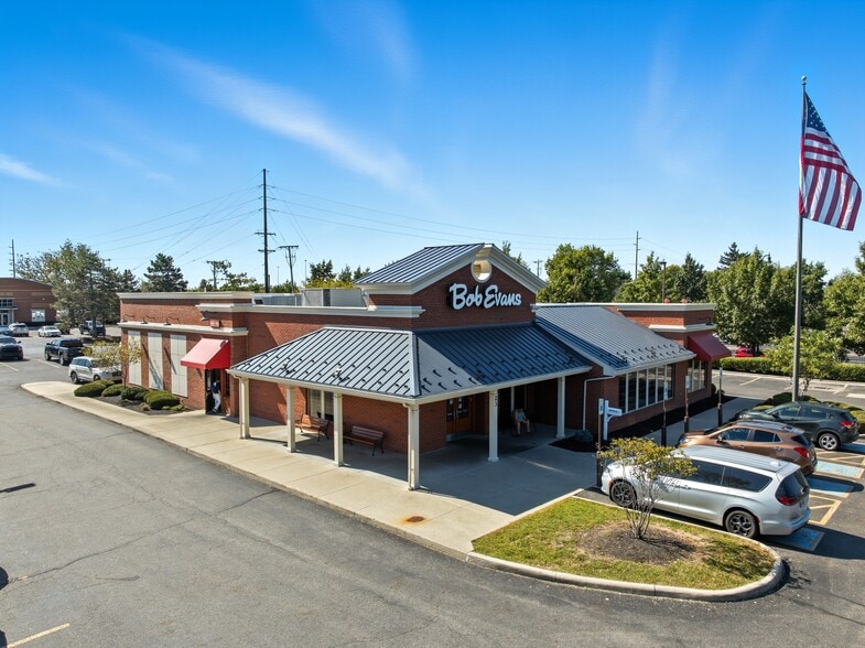 23 Huber Village Blvd, Westerville, OH for sale - Building Photo - Image 2 of 7