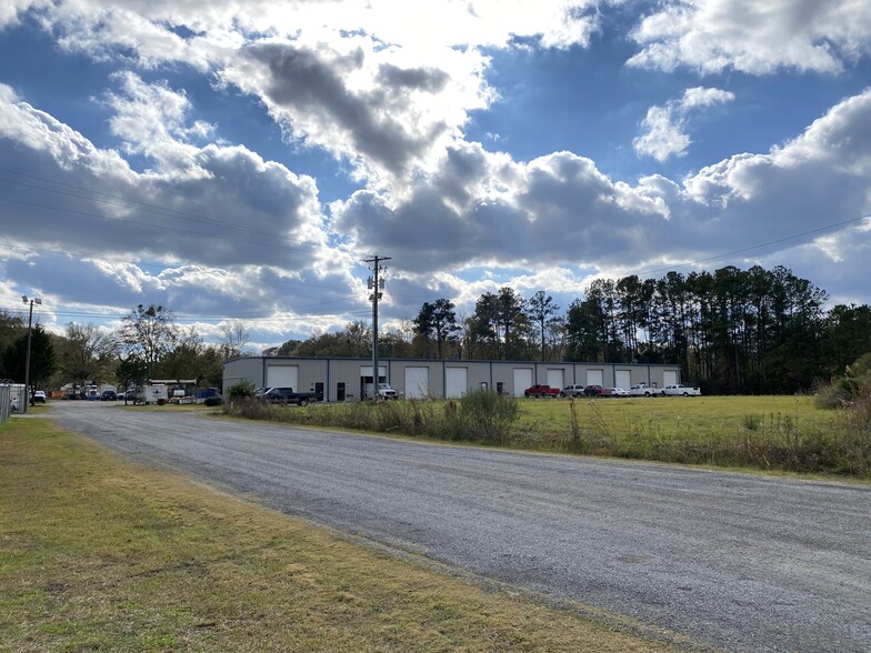 116 Pidgeon Bay Rd, Summerville, SC for lease - Building Photo - Image 2 of 5