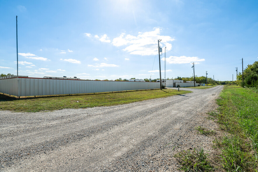 695 County Road 5005, Blue Ridge, TX for sale - Primary Photo - Image 2 of 37