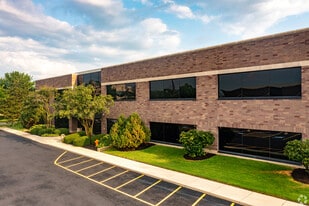 1770 Park St, Naperville IL - Live-Work Space