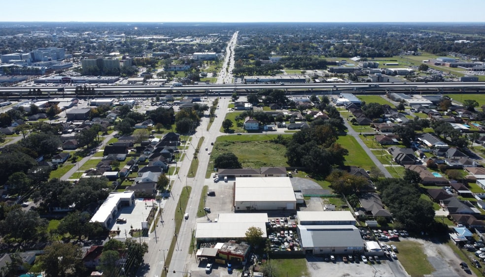 Barataria Rd Industrialplex portfolio of 4 properties for sale on LoopNet.com - Aerial - Image 3 of 6