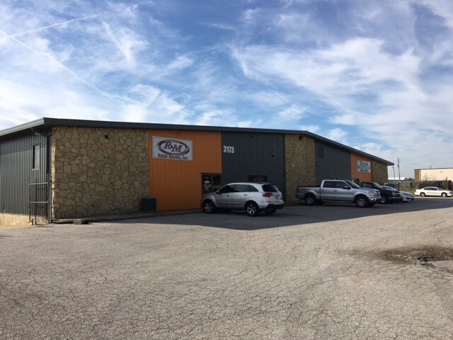 3173 E Main St, Danville, IN for sale - Building Photo - Image 1 of 1