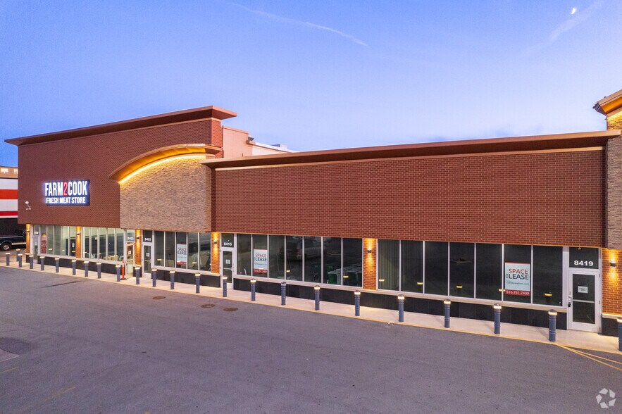 9555 N Milwaukee Ave, Niles, IL 60714 Medical for Lease