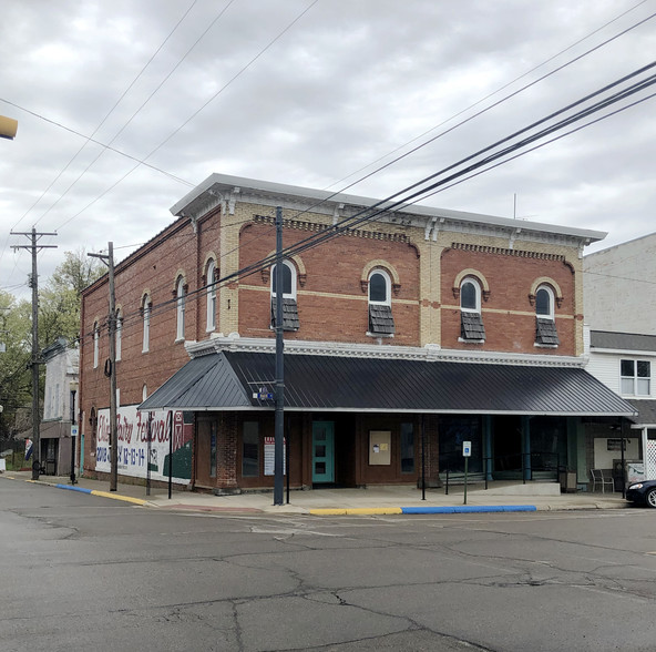 101 E Main St, Elsie, MI for sale - Building Photo - Image 1 of 1