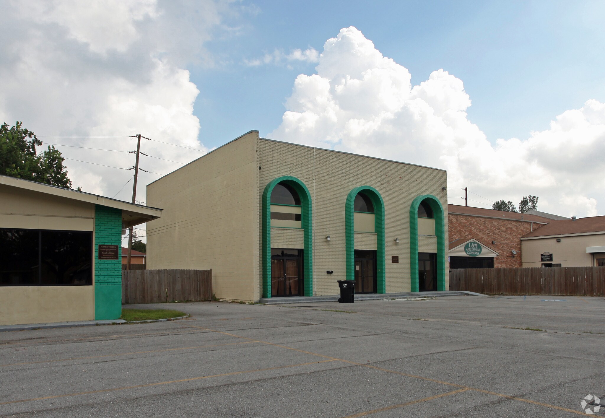 7517 W Judge Perez Dr, Arabi, LA for sale Primary Photo- Image 1 of 1