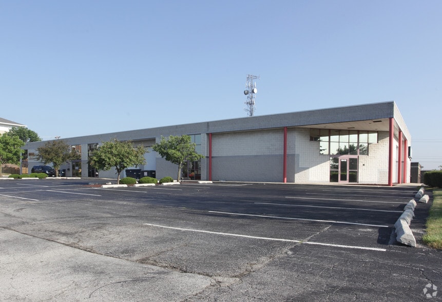 15416-15420 S 70th Ct, Orland Park, IL for lease - Building Photo - Image 2 of 21