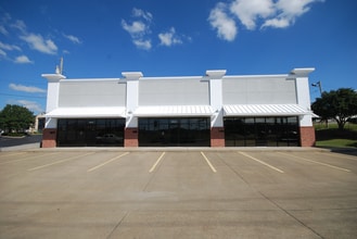 1932 Highway 45 Byp, Jackson, TN for lease Building Photo- Image 2 of 34