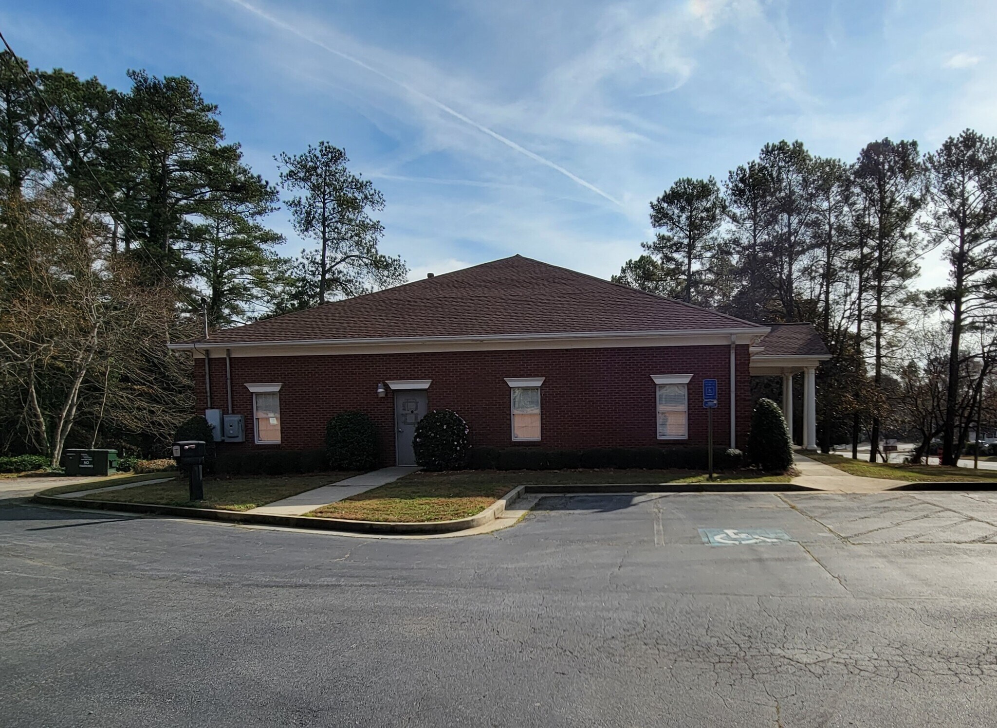 4661 N Shallowford Rd, Atlanta, GA 30338 Office for Sale