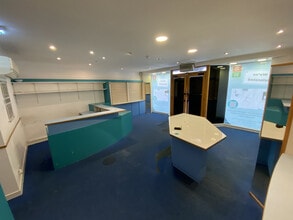 137-139 Gorgie Rd, Edinburgh for lease Interior Photo- Image 2 of 2