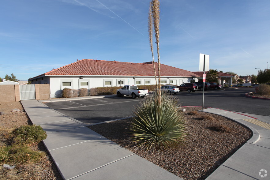 95 S Arroyo Grande Blvd, Henderson, NV for sale - Building Photo - Image 2 of 5