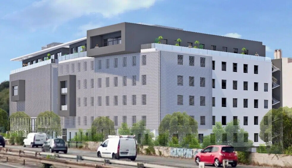 67 Avenue Benjamin Delessert, Marseille for sale - Building Photo - Image 1 of 16