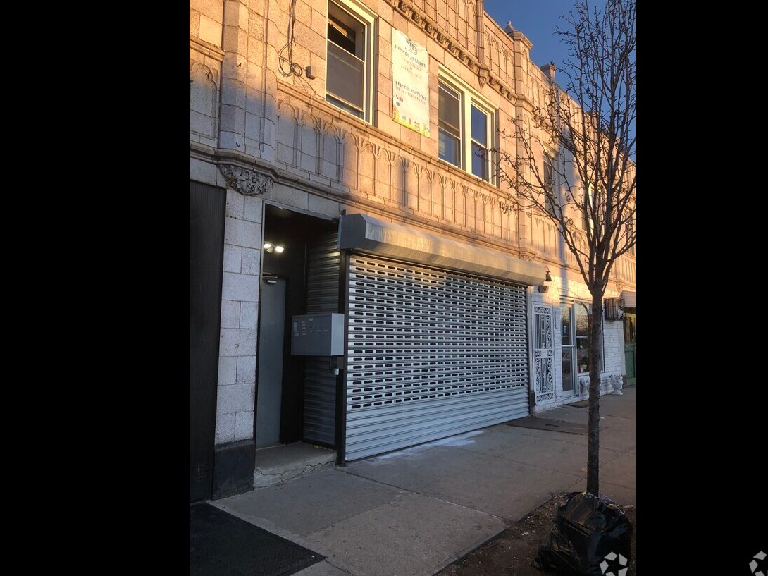 11541 Sutphin Blvd, Jamaica, NY for sale Primary Photo- Image 1 of 1