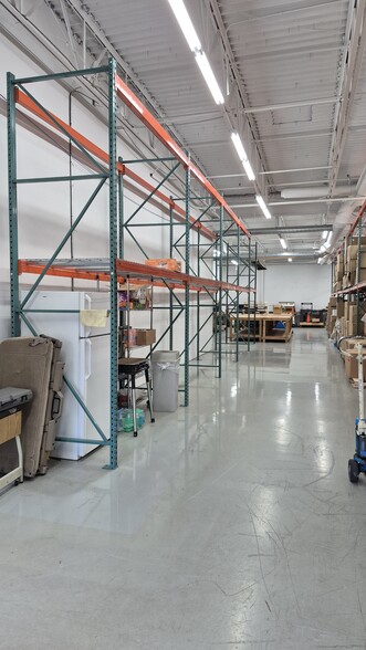 7801 Park Dr, Chanhassen, MN for lease - Building Photo - Image 2 of 8