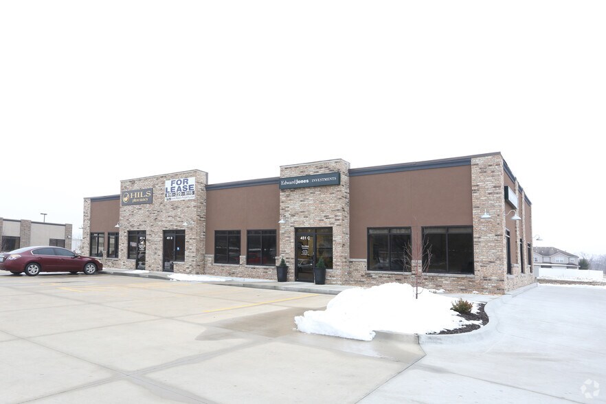 451 NW Eagles Pky, Grain Valley, MO 64029