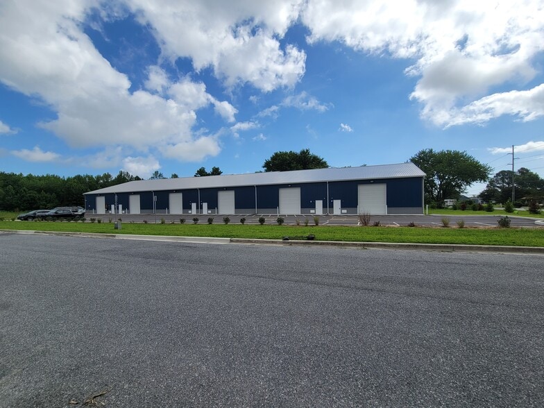 110 Lafferty Ln, Dover, DE for lease - Building Photo - Image 2 of 9