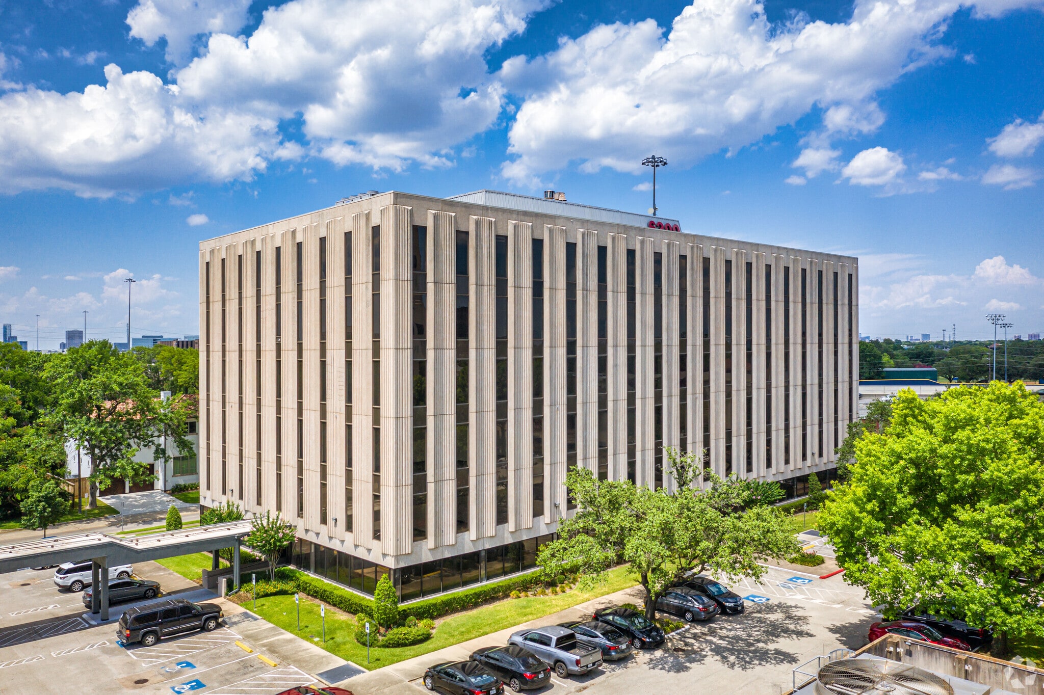 6300 West Loop South, Bellaire, TX for lease Building Photo- Image 1 of 10