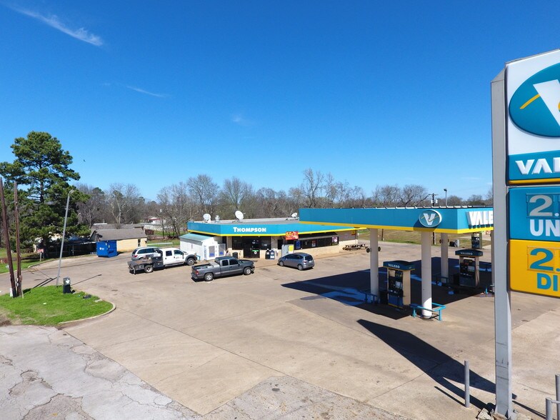21415 US Highway 79, New Summerfield, TX 75780