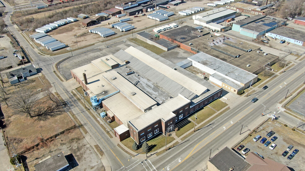 3650 E 93rd St, Cleveland, OH for lease - Building Photo - Image 1 of 11