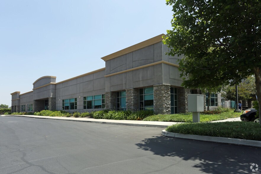894 Hardt St, San Bernardino, CA for lease - Building Photo - Image 1 of 5