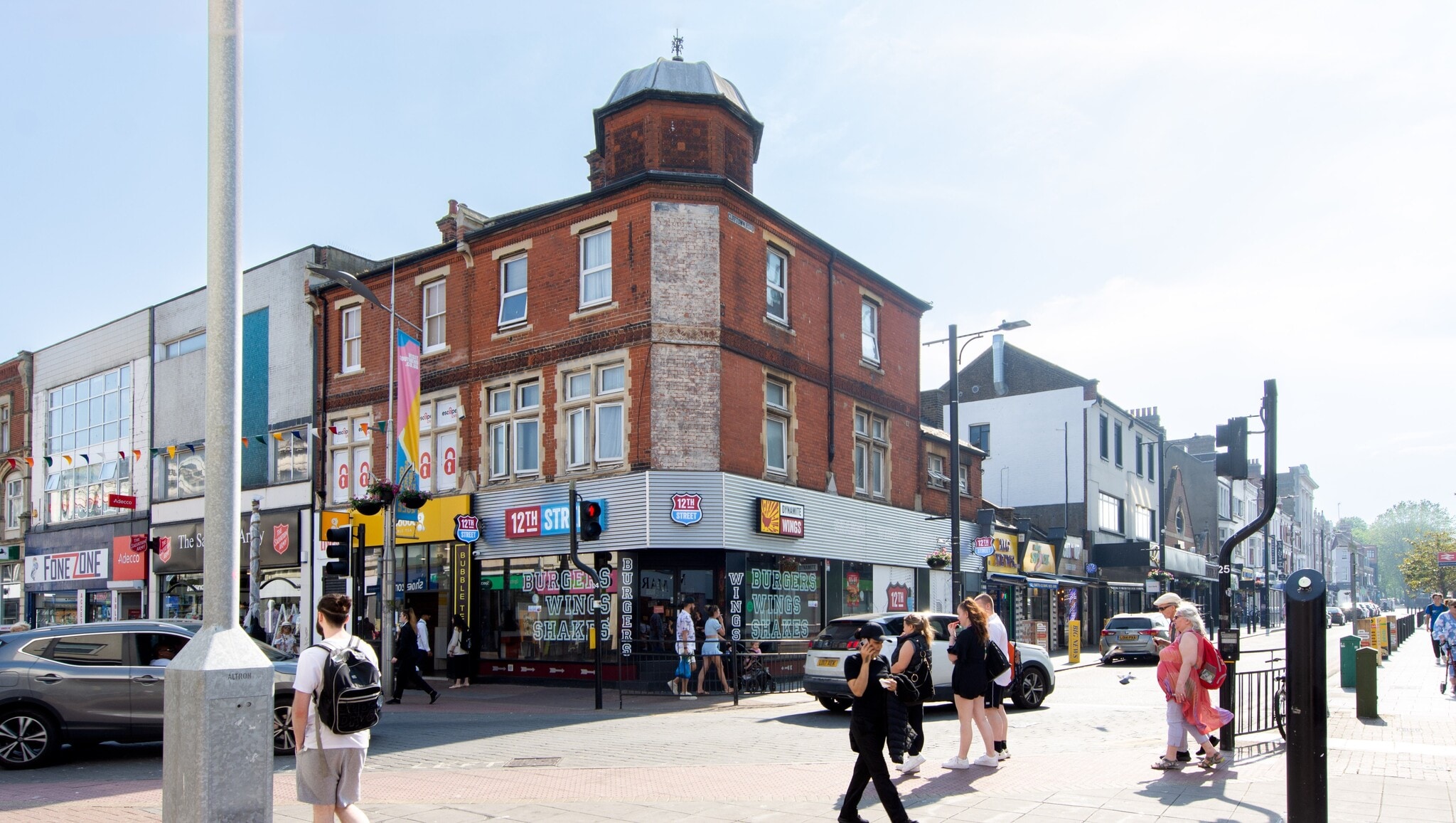 99 High St, Southend On Sea for sale Primary Photo- Image 1 of 1