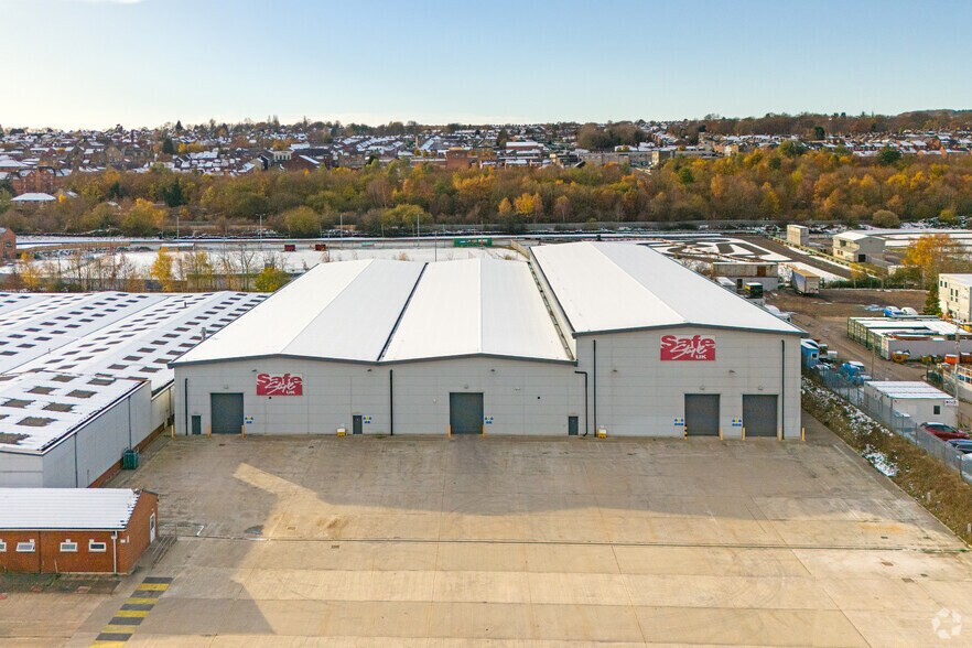 Valley Rd, Barnsley for lease - Building Photo - Image 2 of 5
