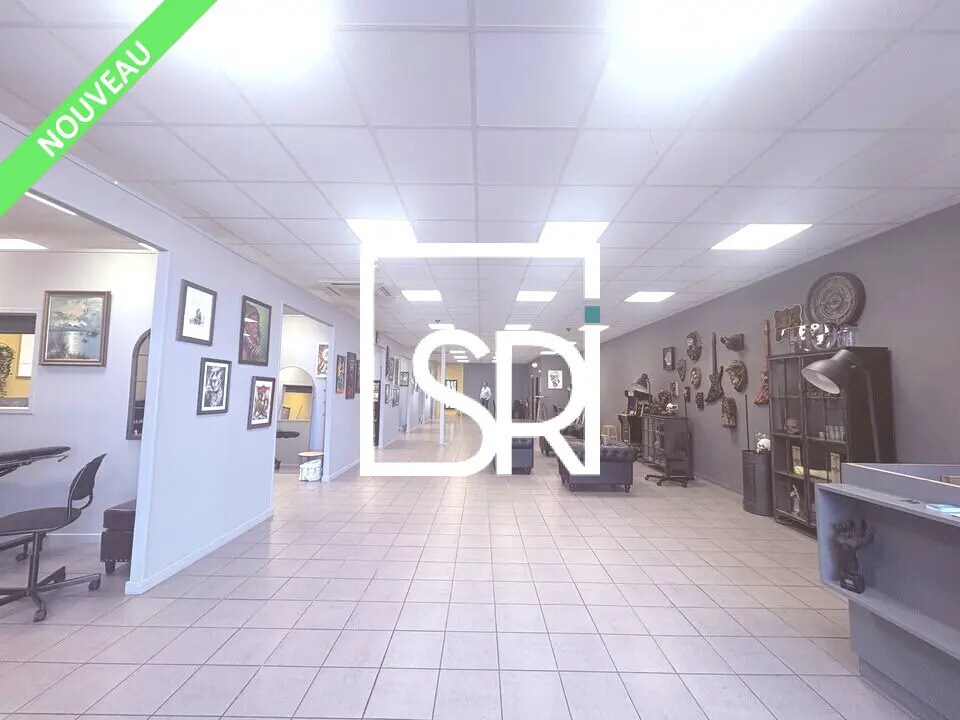 Retail in Lempdes for lease Interior Photo- Image 1 of 13